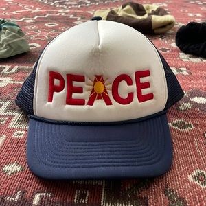 Madhappy Peace trucker Hat Navy